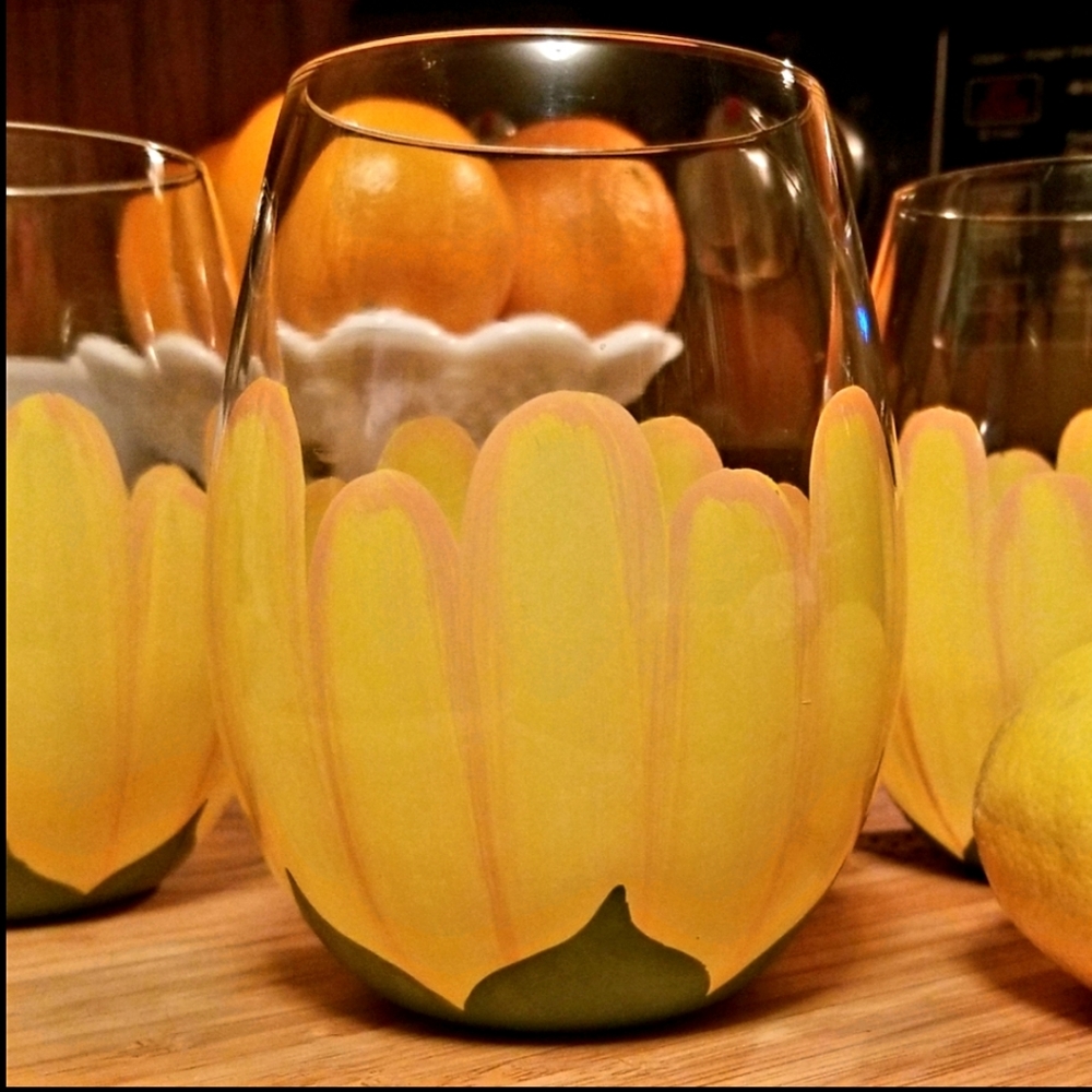 Sunflower Stemless Wine Glasses